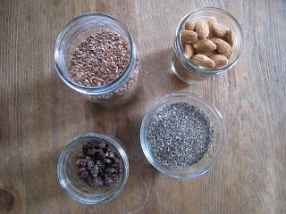 Instant Oatmeal: A Less-Waste, Frugal, Homemade Alternative