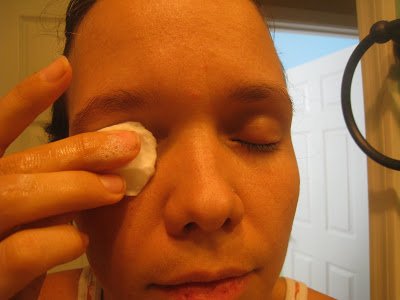 Simple Homemade Eye Makeup Remover {A Picture Tutorial}