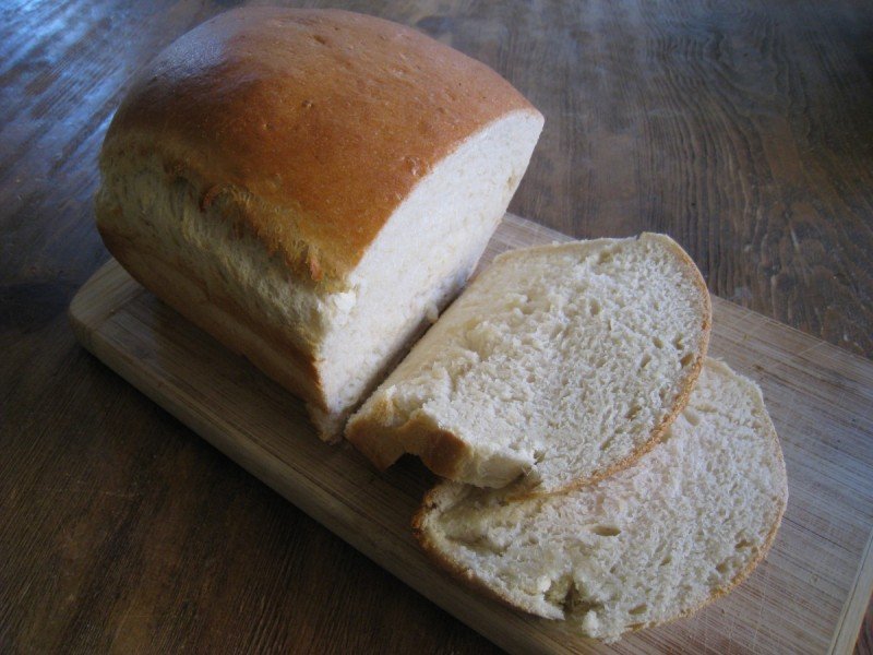 Homemade Bread Recipe: In an Upcycled Can for Fun!