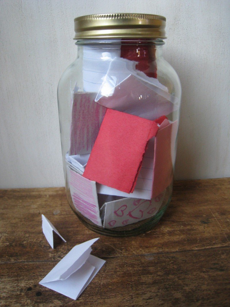Happy [Frugal] Valentine's Day: The Jar of Encouragement