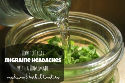 How to Treat Migraines with an Herbal Tincture at Home