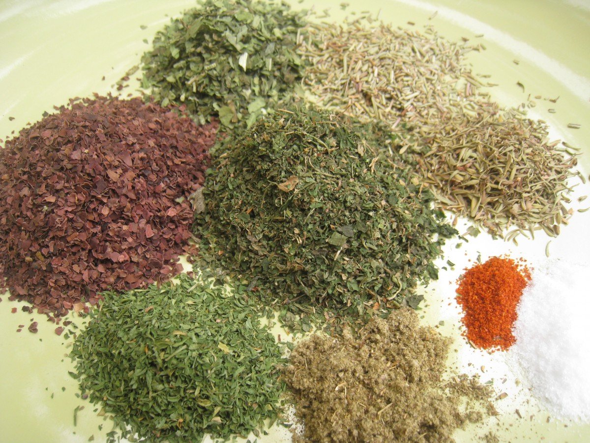 Make Your Own Herbal Superfood Seasoning Mix