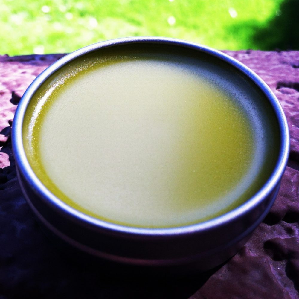 How to Make a Comfrey Salve: Great for Diaper Rash, First-Aid, Eczema, Burns, and Psoriasis