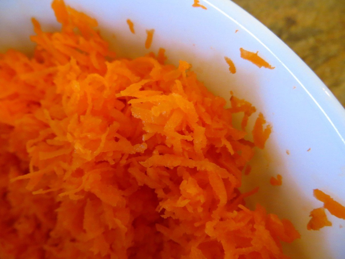 homemade carrot oil by Frugally Sustainable