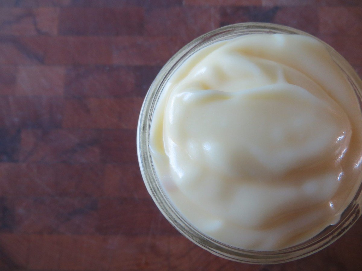 homemade mayonnaise by Frugally Sustainabl