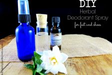 Home Remedies for Foot Odor :: A DIY Herbal Deodorant Spray For Stinky Feet and Shoes 2