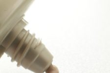 How to Make Your Own Acne Spot Treatment Cream :: Homemade, Toxin Free, Chemical Free Zit Cream
