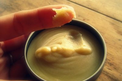 Hippie Healer's Salve :: How to Make a Universal Antiseptic Herbal Ointment