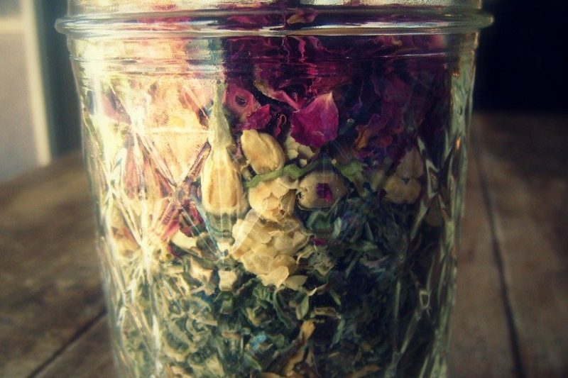 Natural Aphrodisiacs How To Make An Herbal Love Passion Potion Frugally Sustainable 3359