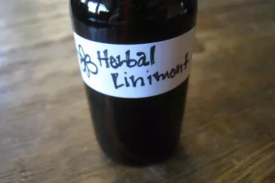 Building Your Medicine Chest: Herbal Kloss Liniment