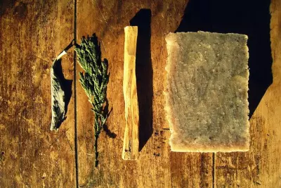 Sacred Smudge Bar Soap :: How to Make Your Own Body Smudge Soap 2